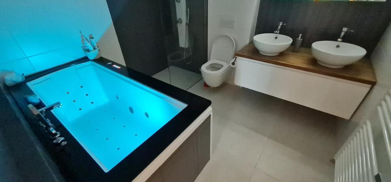 Tonitza Apartament Cluj-Napoca Eksteriør bilde